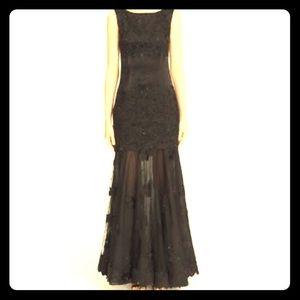 St John Couture size 10 evening gown